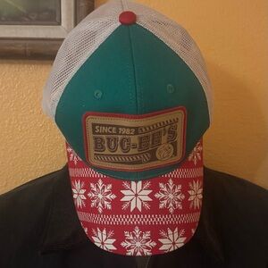 Buc-ee's Festive Trucker Hat